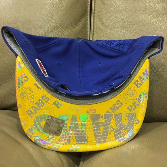 L.A Rams Blue and Yellow Snapback - Picture 2 of 4